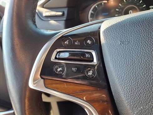 Used 2016 Cadillac Escalade Premium image 19