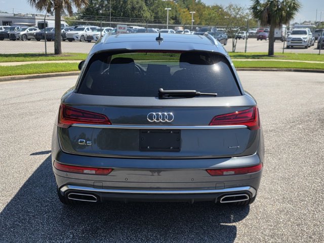 Used 2022 Audi Q5 2.0T Premium Plus AWD/4WD image 3