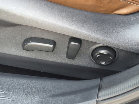 Used 2025 Subaru Outback Touring XT w/ Popular Package #2 AWD/4WD image 15