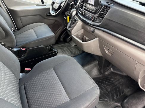 Used 2023 Ford Transit 250 Low Roof w/ Exterior Upgrade Package RWD image 20