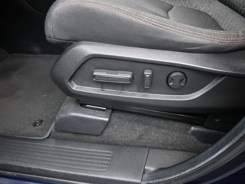 Used 2025 Honda Pilot Sport image 12