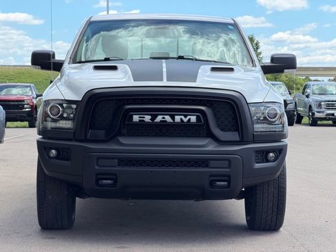 Used 2019 RAM 1500 Classic Warlock AWD/4WD image 6