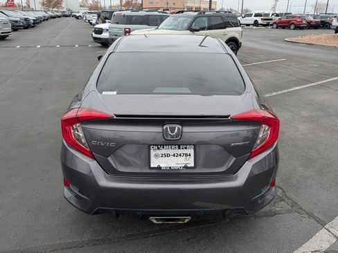 Used 2020 Honda Civic Sport image 5