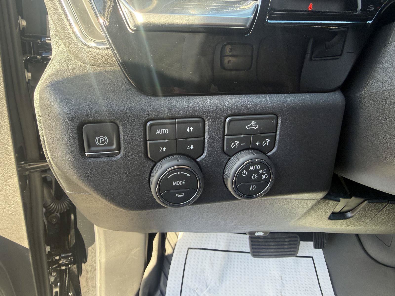 New 2026 Chevrolet Silverado 1500 RST AWD/4WD image 14