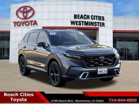 Used 2025 Honda CR-V Sport Touring image 2