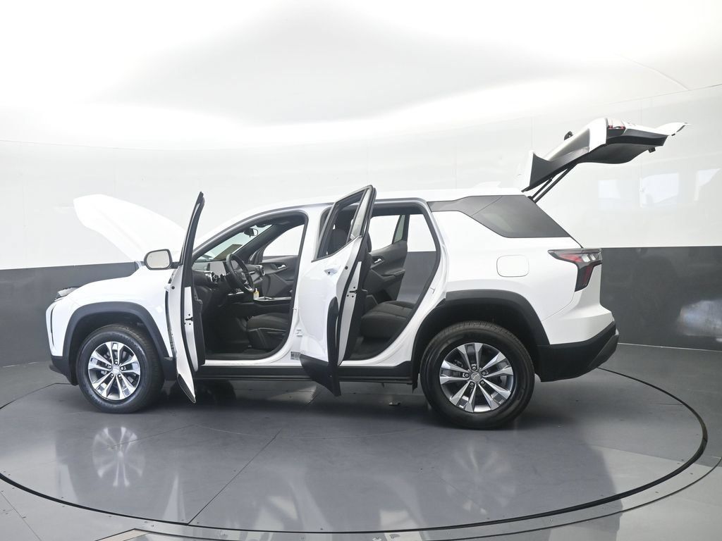 Used 2026 Chevrolet Equinox LT FWD image 69
