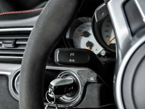 Used 2015 Porsche 911 GT3 RWD image 25