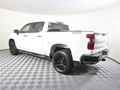 New 2026 Chevrolet Silverado 1500 Custom Trail Boss AWD/4WD image 4
