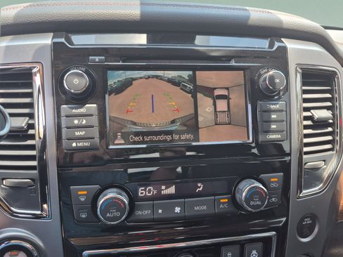 Used 2019 Nissan Titan Platinum Reserve RWD image 24