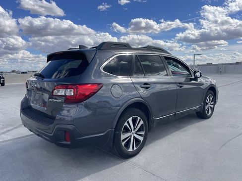 Used 2019 Subaru Outback 2.5i Limited w/ Protection Package #1 image 2