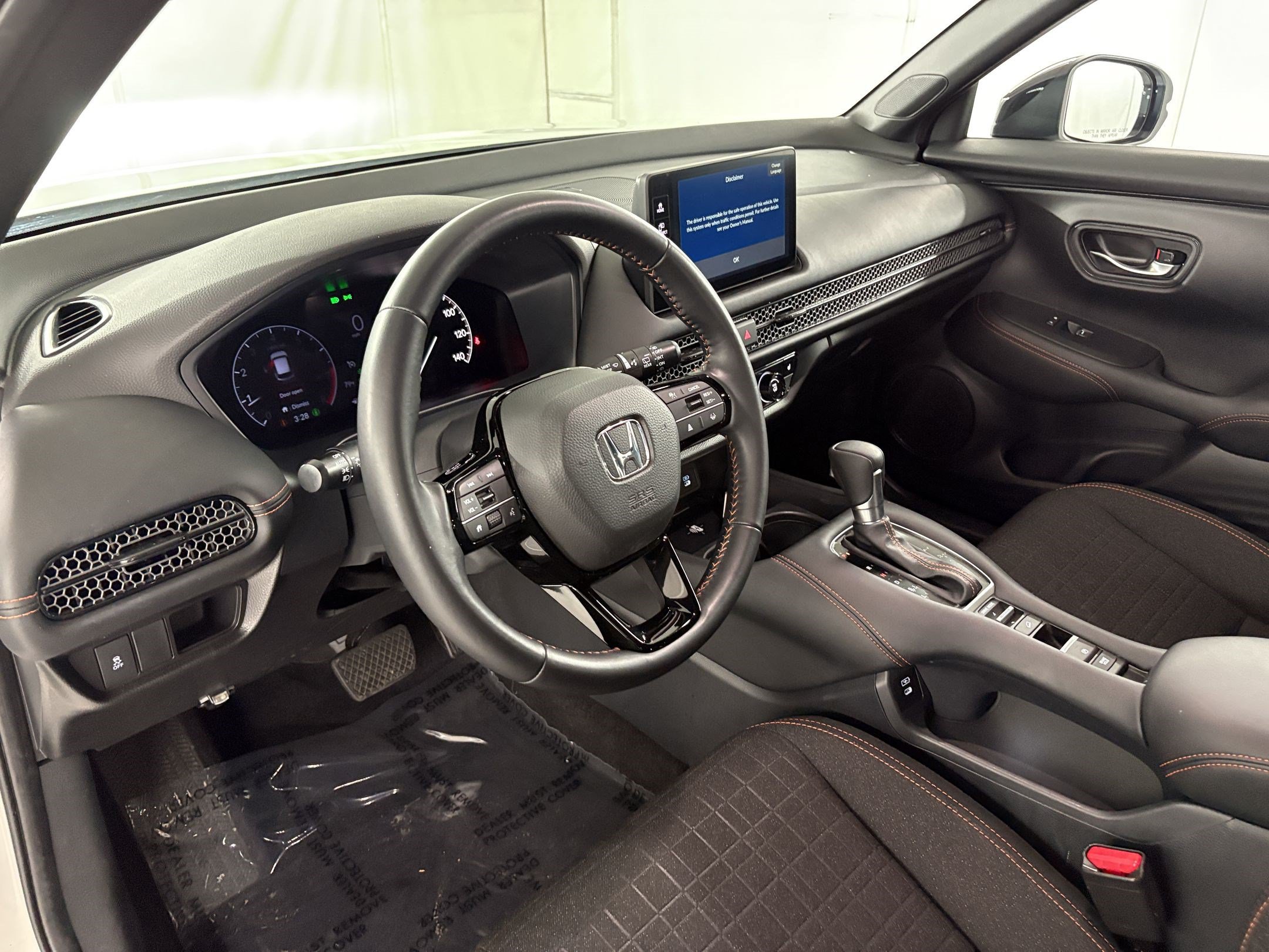 Used 2026 Honda HR-V Sport image 4