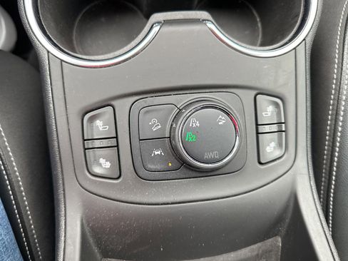 Used 2023 GMC Terrain SLT AWD/4WD image 15