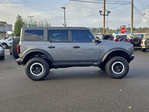 Certified 2022 Ford Bronco Badlands w/ Sasquatch Package image 7