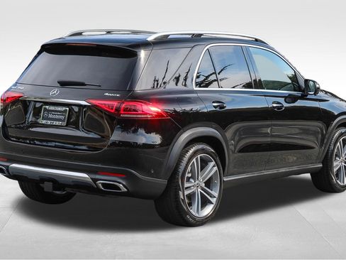 Certified 2021 Mercedes-Benz GLE 350 4MATIC w/ Premium Package image 10