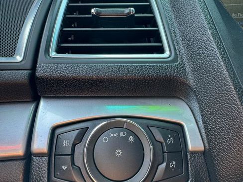 Used 2016 Ford Explorer Limited AWD/4WD image 16