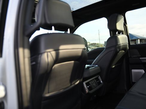 Used 2025 Ford F250 Platinum w/ Tremor Off-Road Package image 21