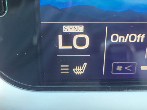 Certified 2021 Subaru Outback Premium w/ Popular Package #1 image 22