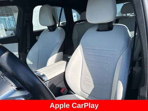 Used 2023 Mercedes-Benz GLC 300 4MATIC image 13