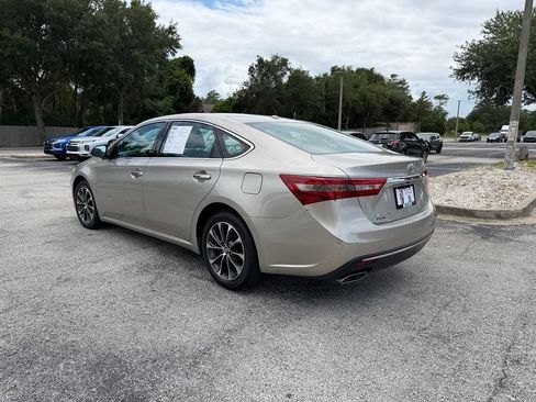 Used 2016 Toyota Avalon XLE Plus FWD image 6
