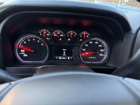 Used 2022 Chevrolet Silverado 1500 Custom image 17