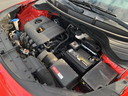 Used 2021 Kia Soul LX image 36