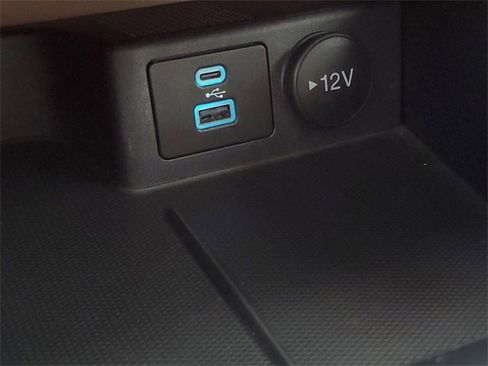 Used 2022 Ford Escape SEL image 26