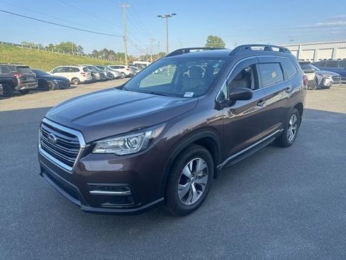 Used 2021 Subaru Ascent Premium w/ Convenience Package AWD/4WD image 3