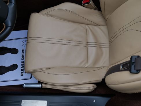 Used 2015 Aston Martin V8 Vantage S image 15