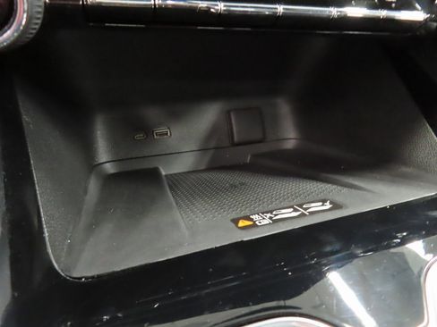 Used 2024 Chevrolet Traverse RS w/ LPO, Floor Liner Package image 62
