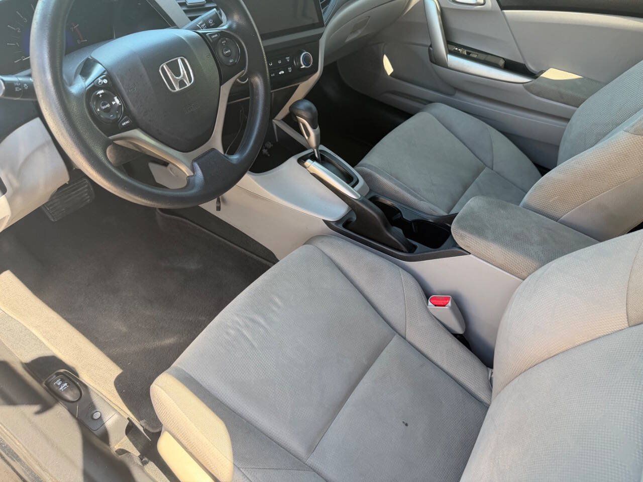 Used 2012 Honda Civic LX image 10