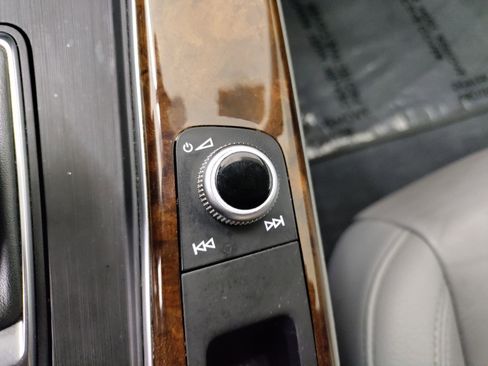 Used 2019 Audi A4 2.0T Premium image 26