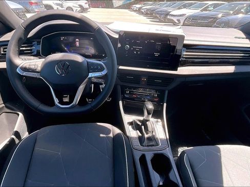 New 2026 Volkswagen Jetta Sport FWD image 3