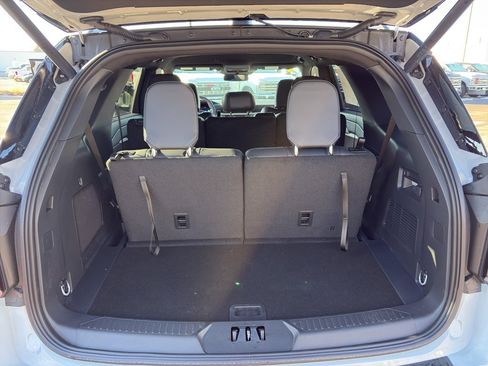 New 2026 Ford Explorer ST-Line w/ ST-Line Street Pack AWD/4WD image 25