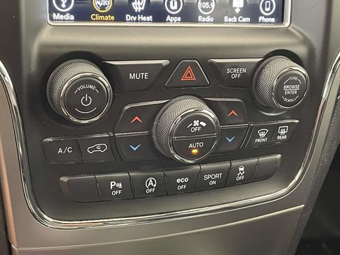 Used 2018 Jeep Grand Cherokee Altitude AWD/4WD image 27