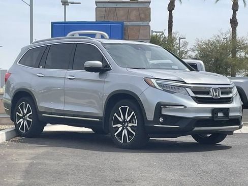 Used 2019 Honda Pilot Touring image 3