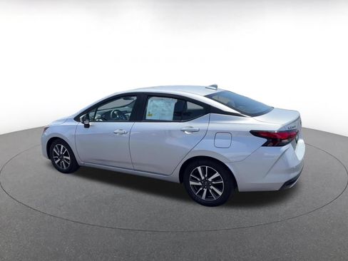 Used 2025 Nissan Versa SV FWD image 10