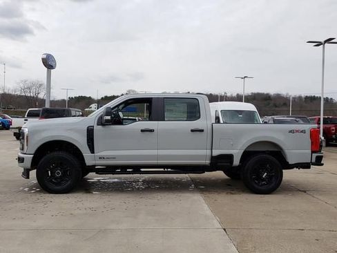 New 2026 Ford F250 XL w/ STX Appearance Package AWD/4WD image 5