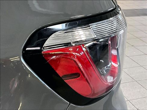 Used 2022 Jeep Compass Trailhawk image 33