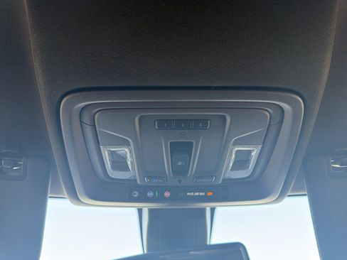 Used 2021 GMC Sierra 1500 SLT w/ SLT Premium Plus Package image 27