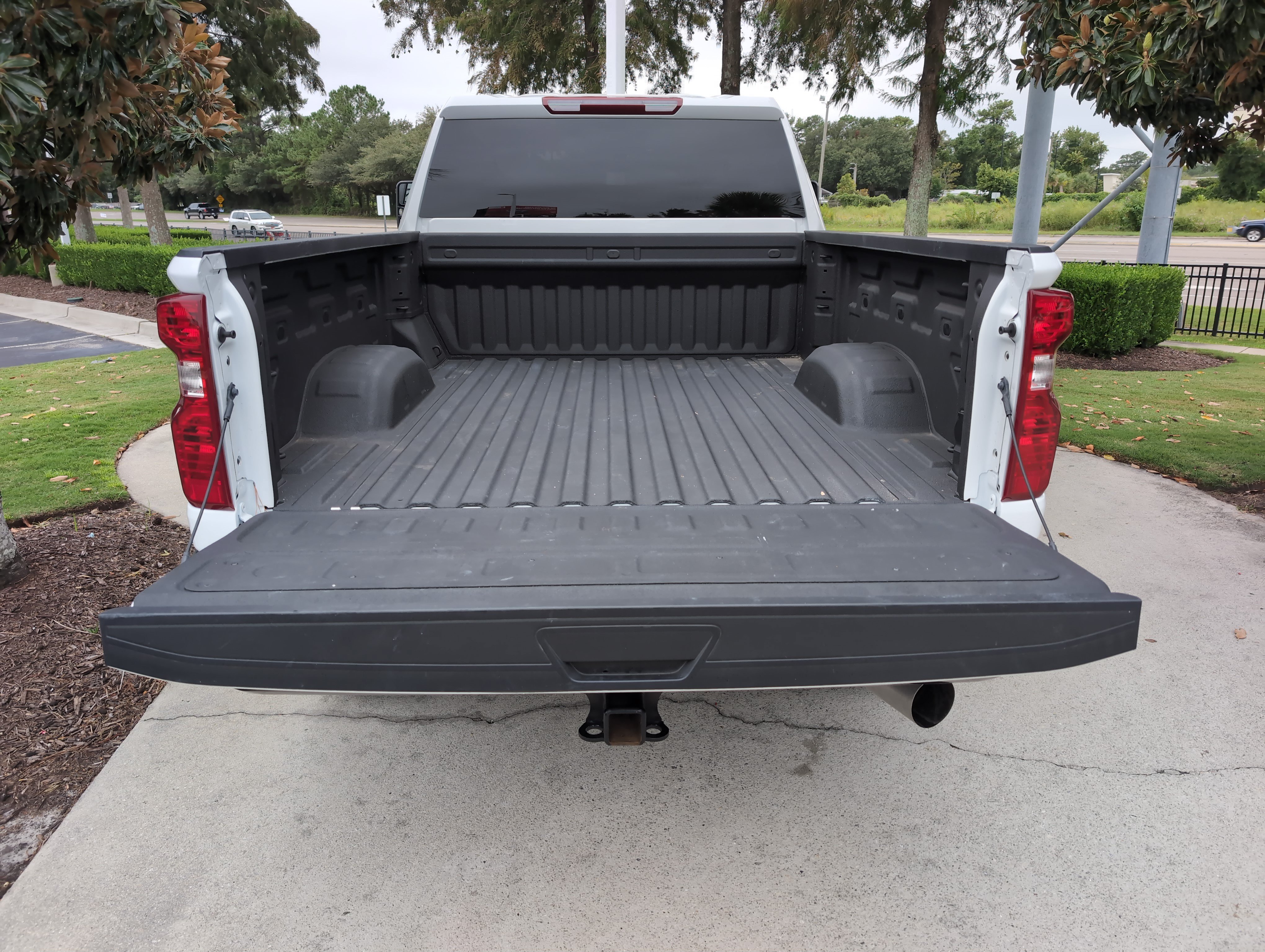 Used 2026 Chevrolet Silverado 2500 Custom w/ Custom Value Package AWD/4WD image 30