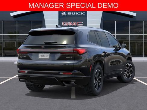 Used 2026 Buick Enclave Sport Touring w/ Power Package AWD/4WD image 4