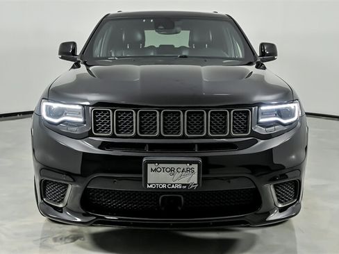 Used 2018 Jeep Grand Cherokee Trackhawk w/ Trailer Tow Group IV AWD/4WD image 4