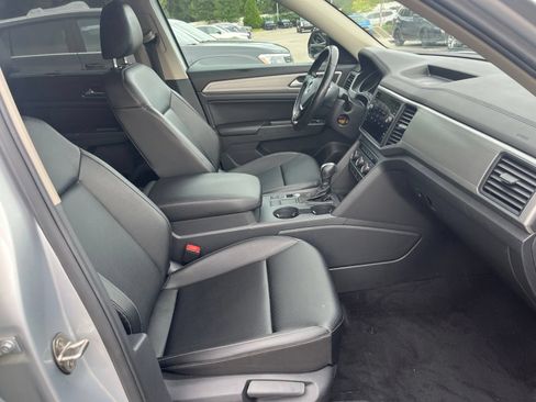 Used 2018 Volkswagen Atlas SE FWD image 34