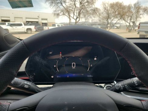 Used 2026 Chevrolet Trax RS w/ Driver Confidence Package image 14