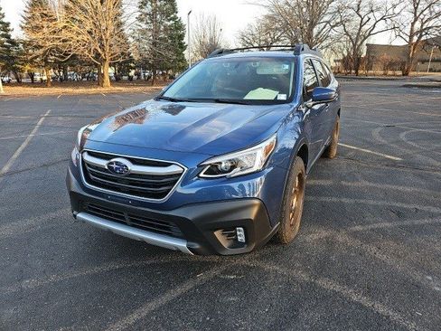 Used 2020 Subaru Outback Limited image 1