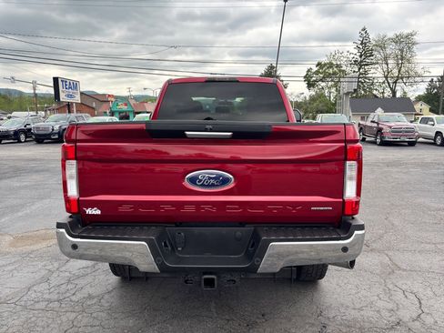 Used 2017 Ford F250 XLT w/ XLT Premium Package AWD/4WD image 6
