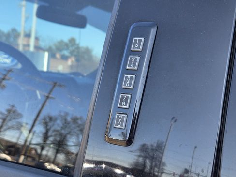 Used 2020 Ford F350 Lariat w/ Chrome Package image 14