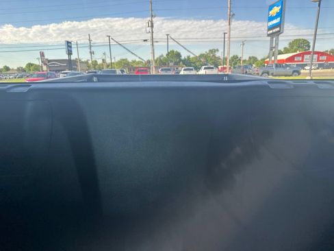 Used 2021 Chevrolet Colorado LT w/ Fleet Safety Package RWD image 24