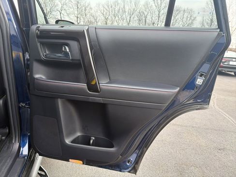 Used 2024 Toyota 4Runner TRD Off-Road Premium image 25