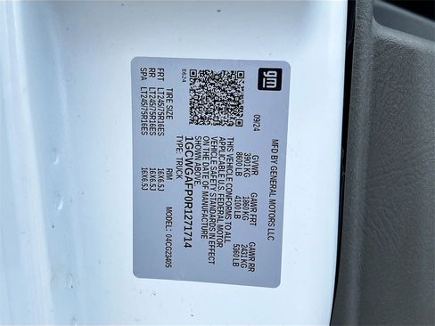 Used 2024 Chevrolet Express 2500 Work Van w/ Driver Convenience Package image 26